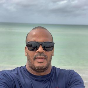 Meet your Posher, Roberto